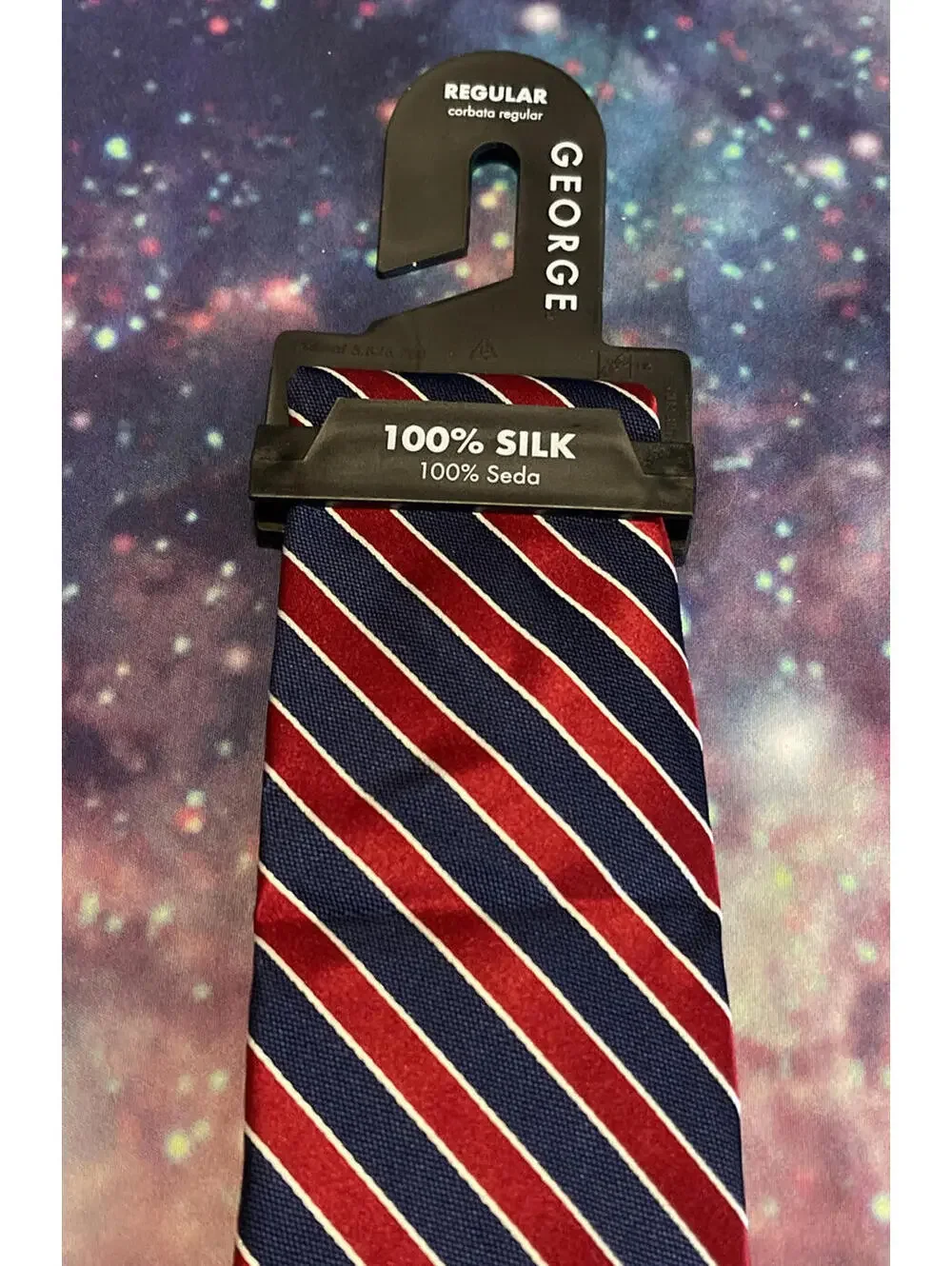 George Mens Blue & Red 100% Silk Pointed Neck Tie NWT! M1420